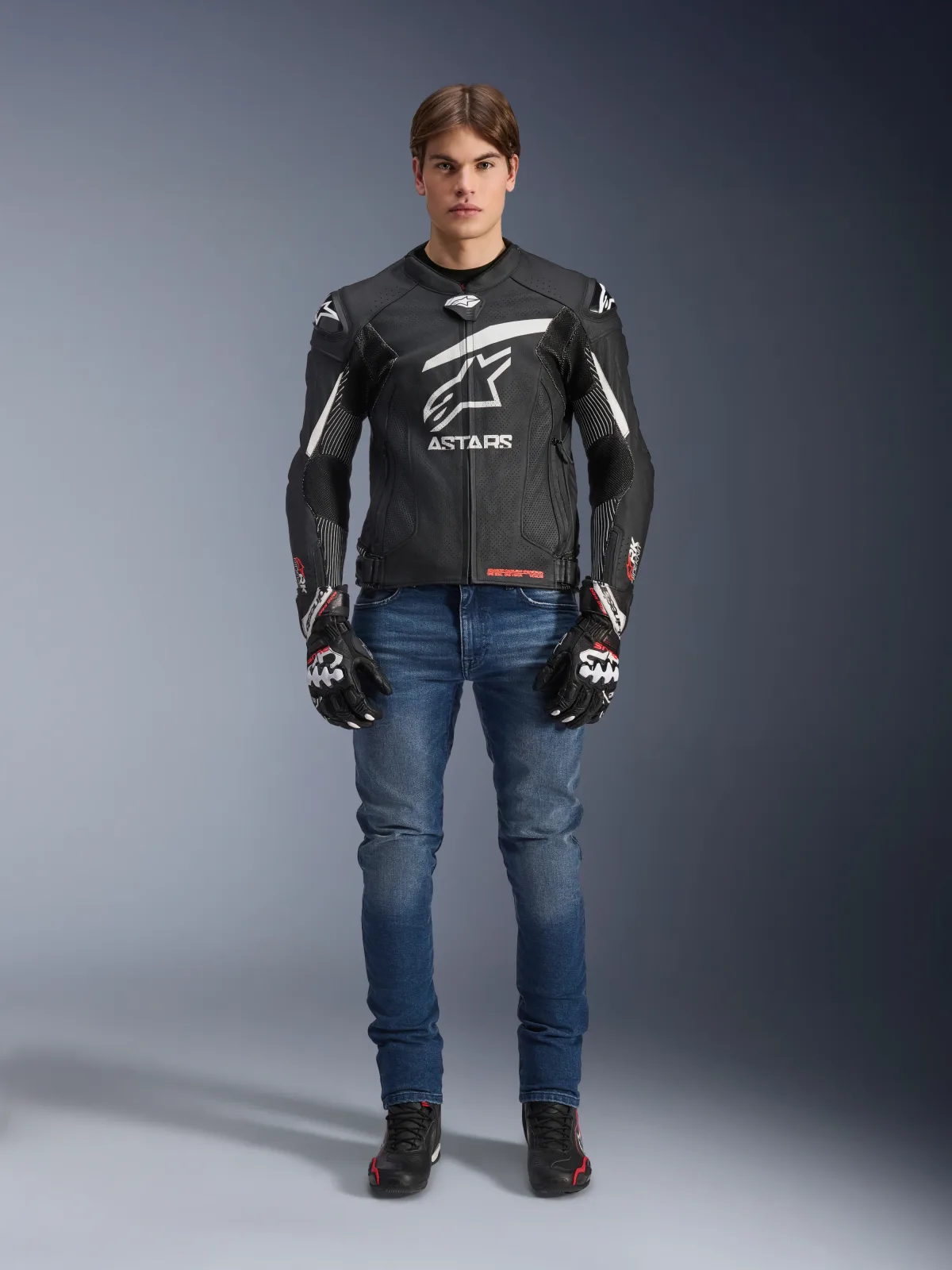 Кожено яке Alpinestars GP Plus R V4 Rideknit Black White
