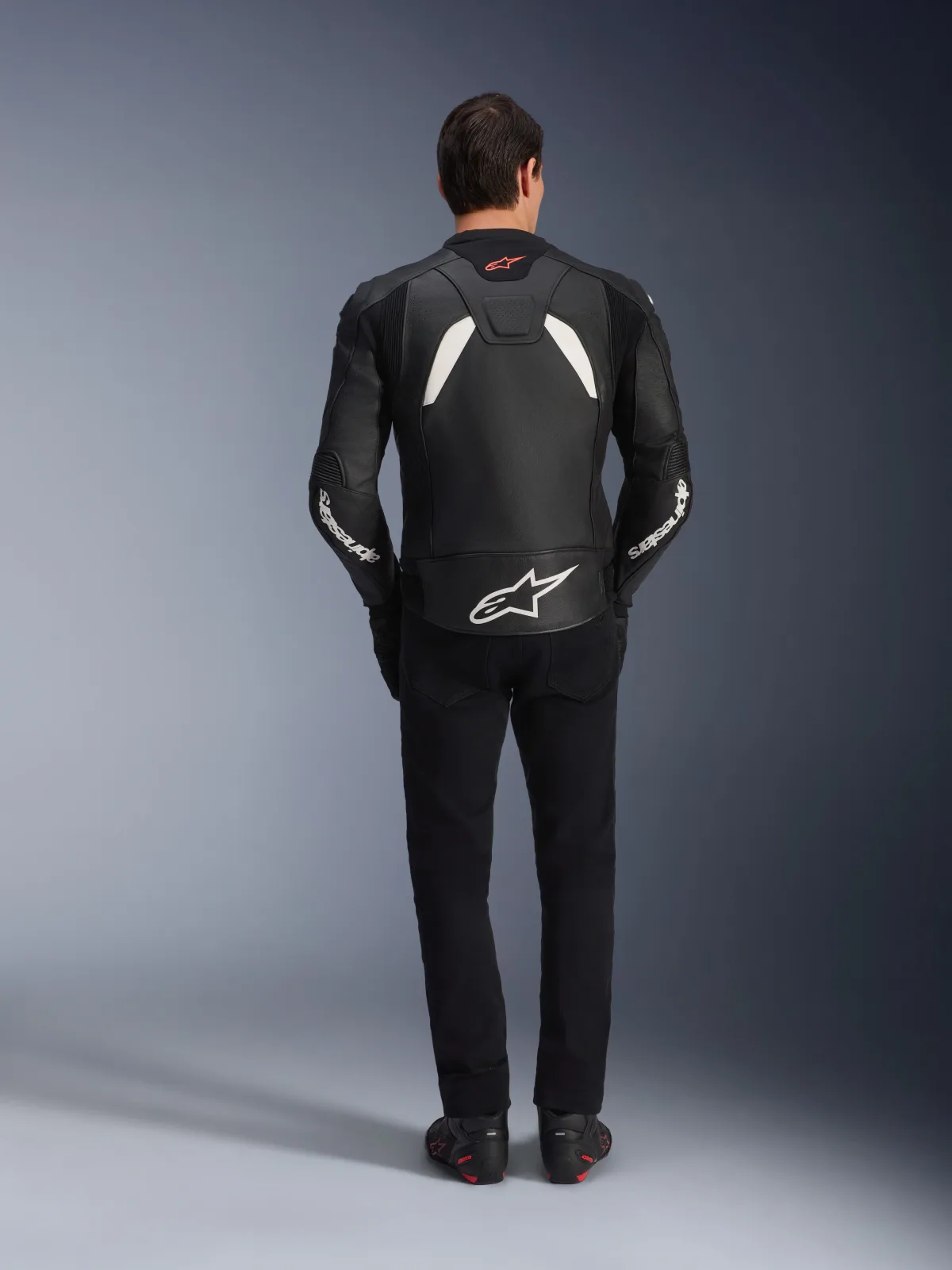 Кожено яке Alpinestars GP Plus V4 Black White