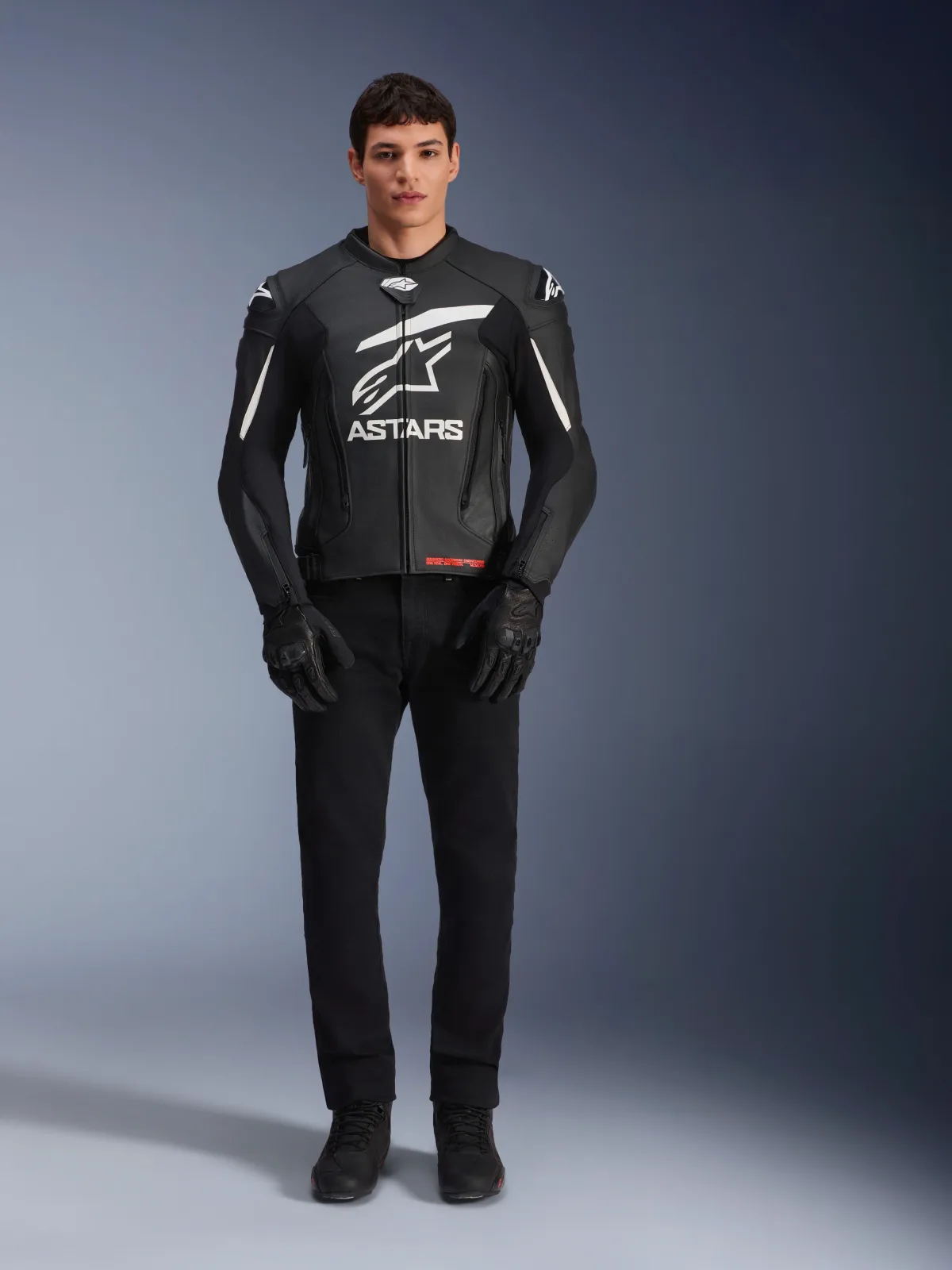 Кожено яке Alpinestars GP Plus V4 Black White