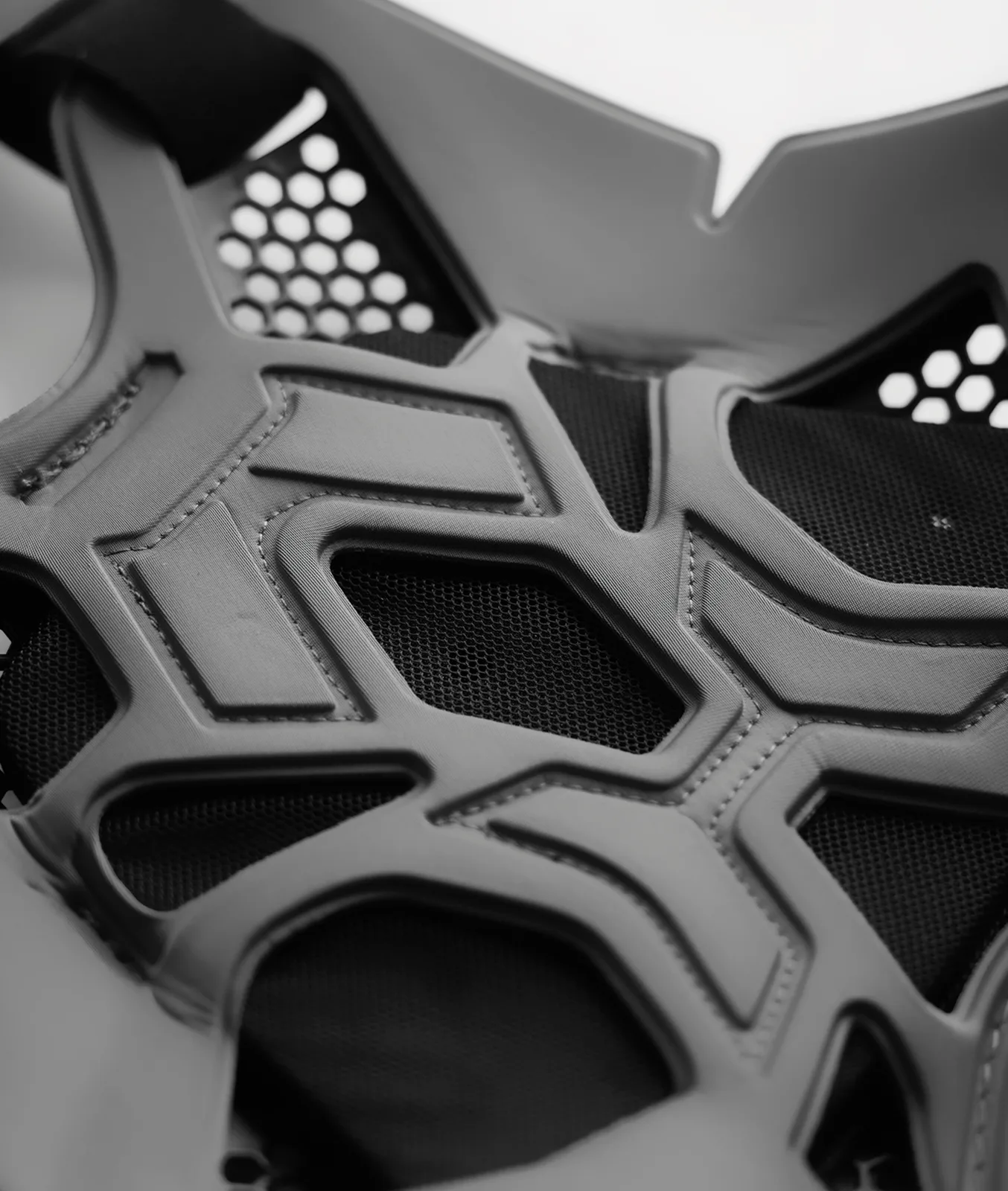 Протектор за гърди и гръб Thor Sentinel Pro Black