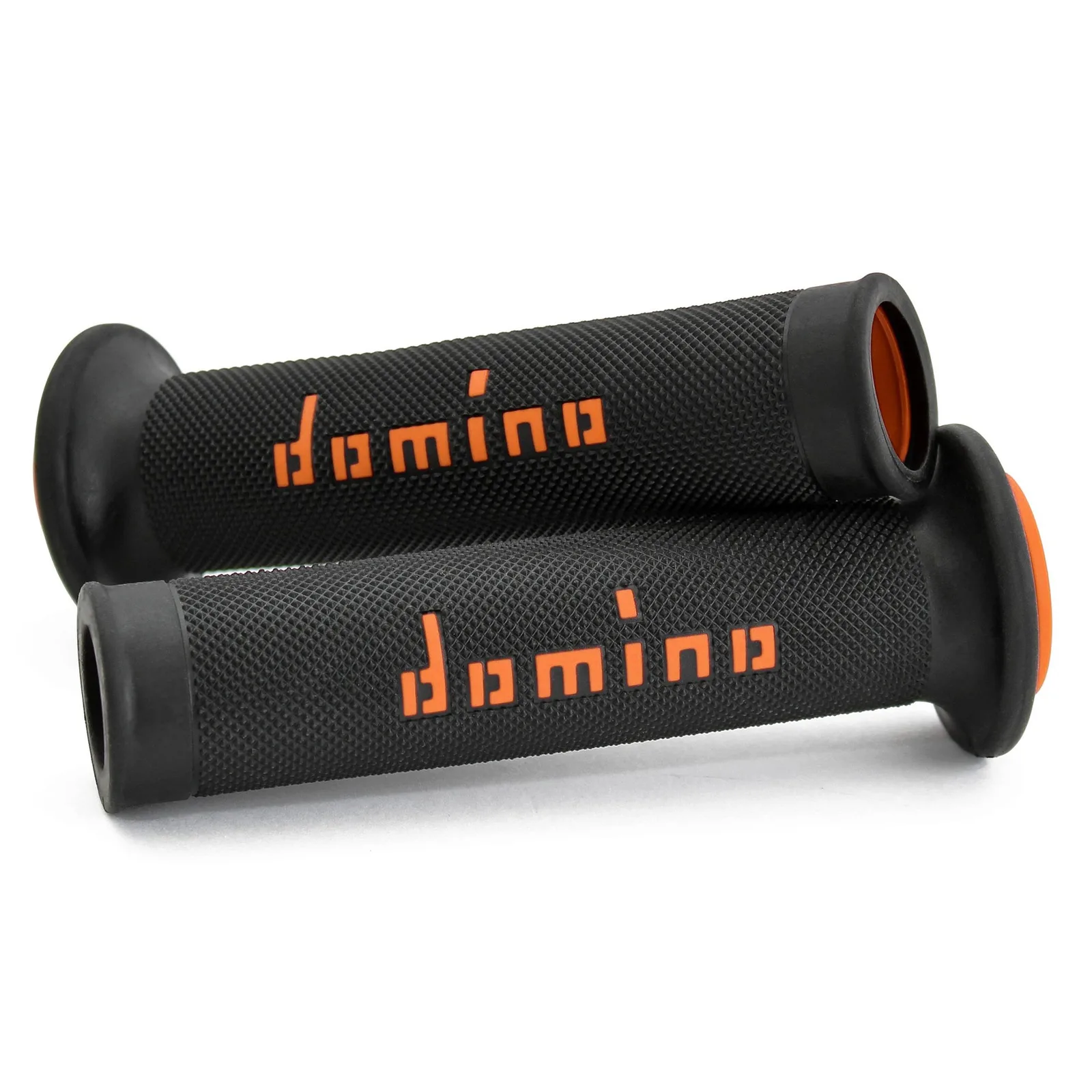 Ръкохватки DOMINO A410 - Черно/Оранжево