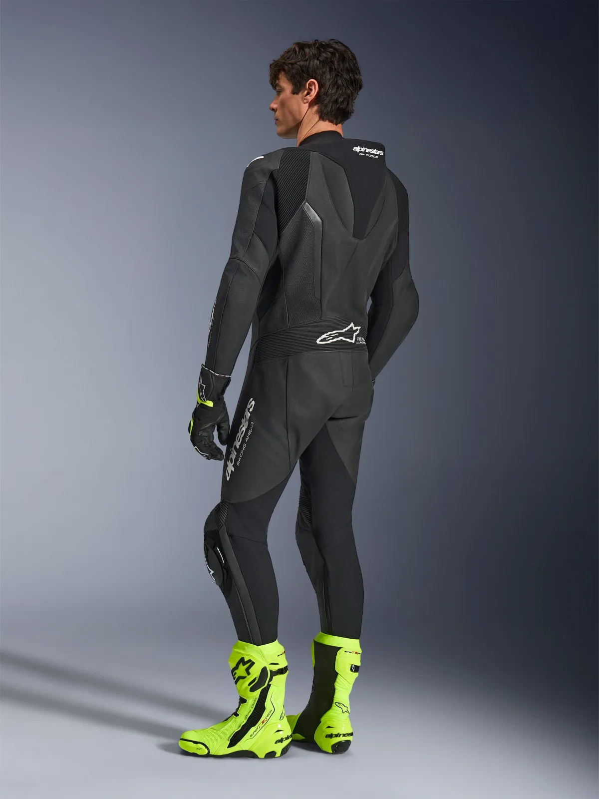 Цял кожен екип Alpinestars GP Force V2 Black