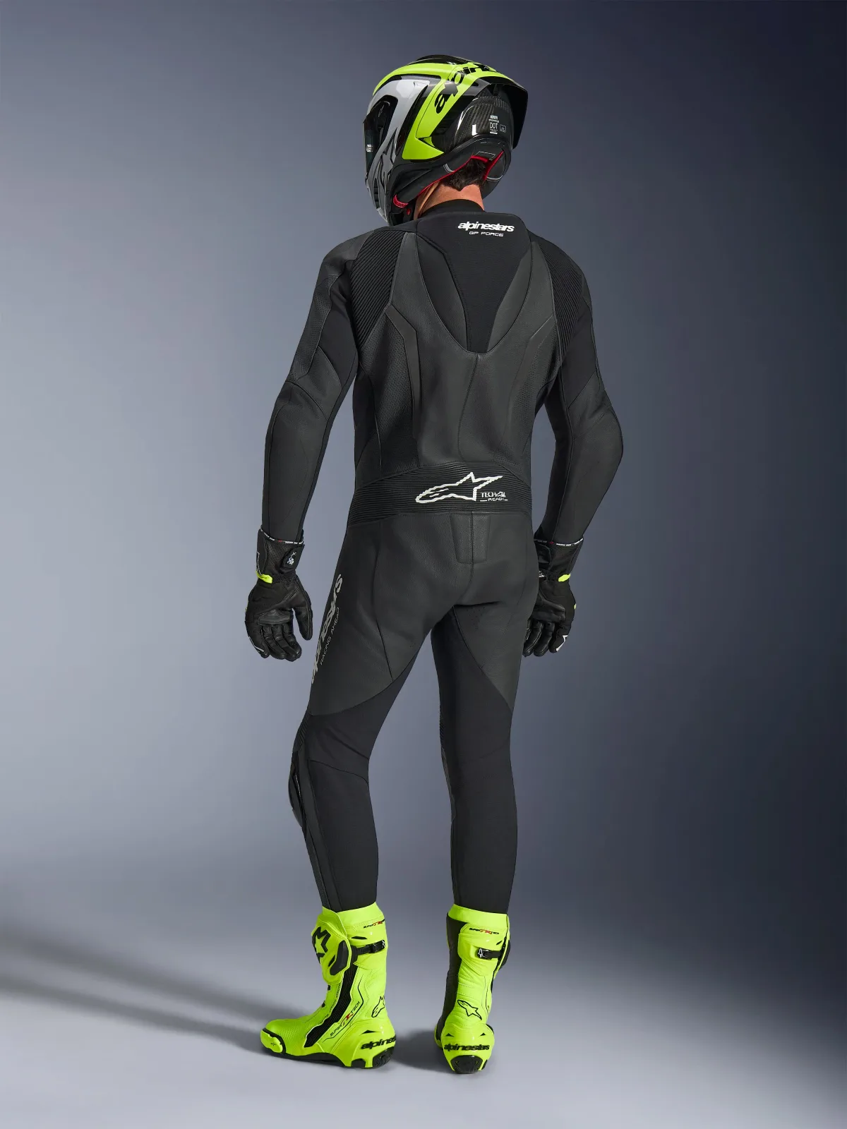 Цял кожен екип Alpinestars GP Force V2 Black