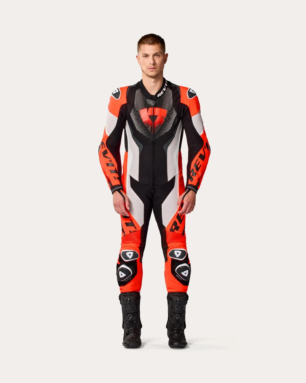 Цял кожен екип Rev'it Hyperspeed 3 Light Grey Neon Red