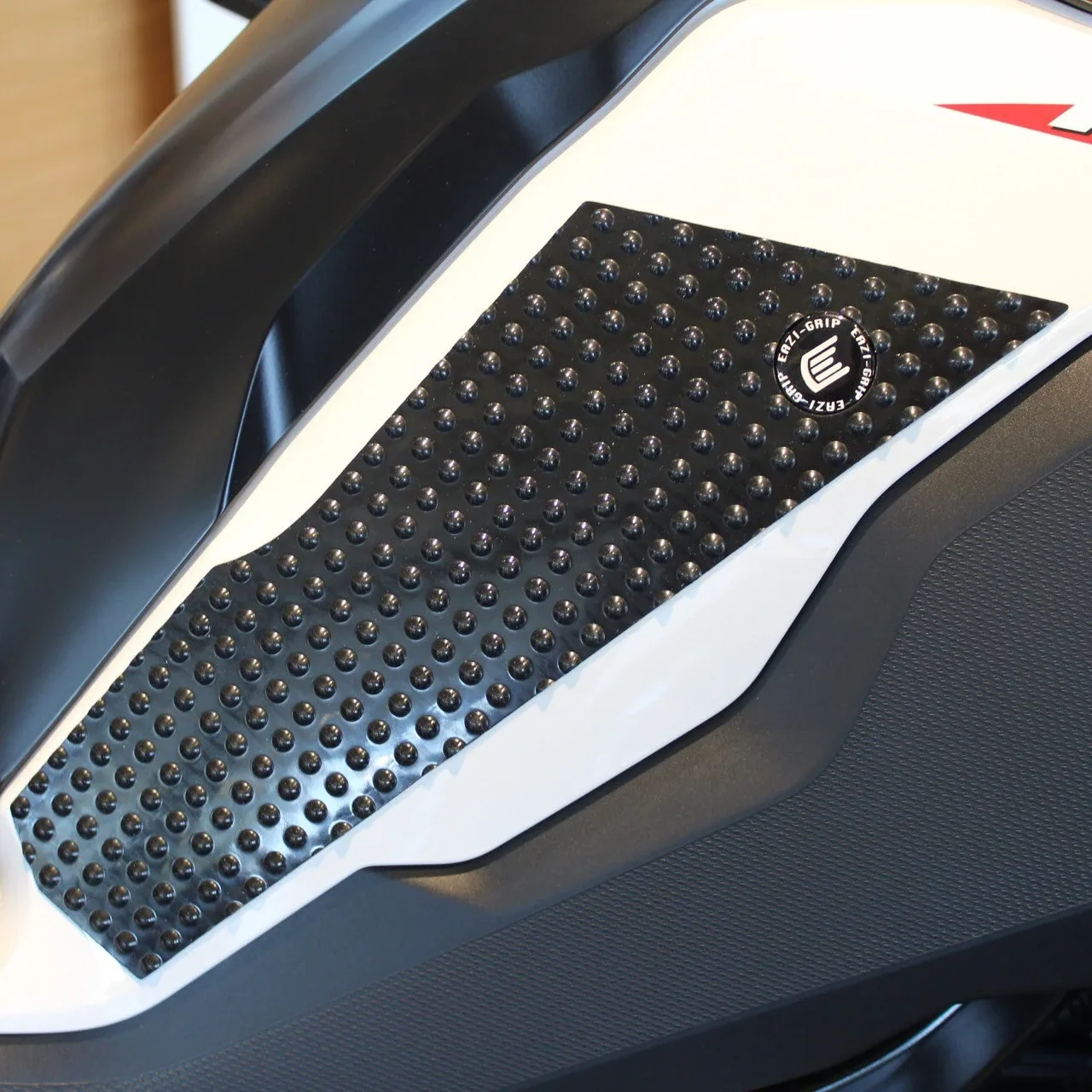 Eazi-Grip Грипове за резервоар EVO за BMW F 800 GS (2024+)