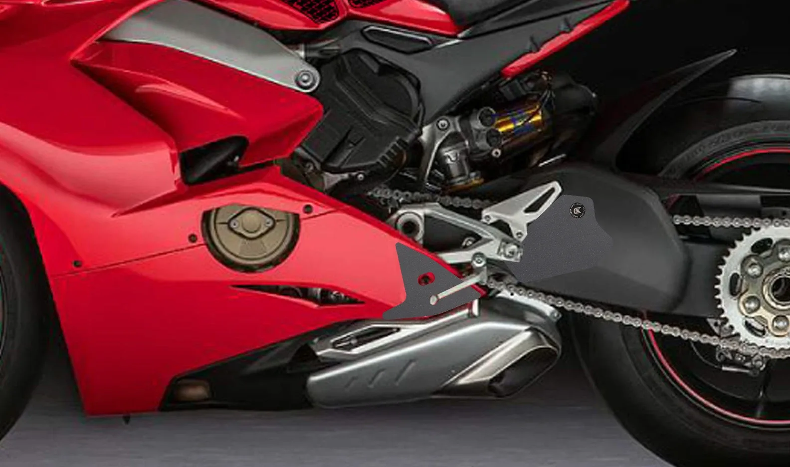 Eazi-Grip Защитно фолио Scuff Guard за Ducati Panigale V4 (2018+), Panigale V4 S (2018–2024), Panigale V4 R (2020+)
