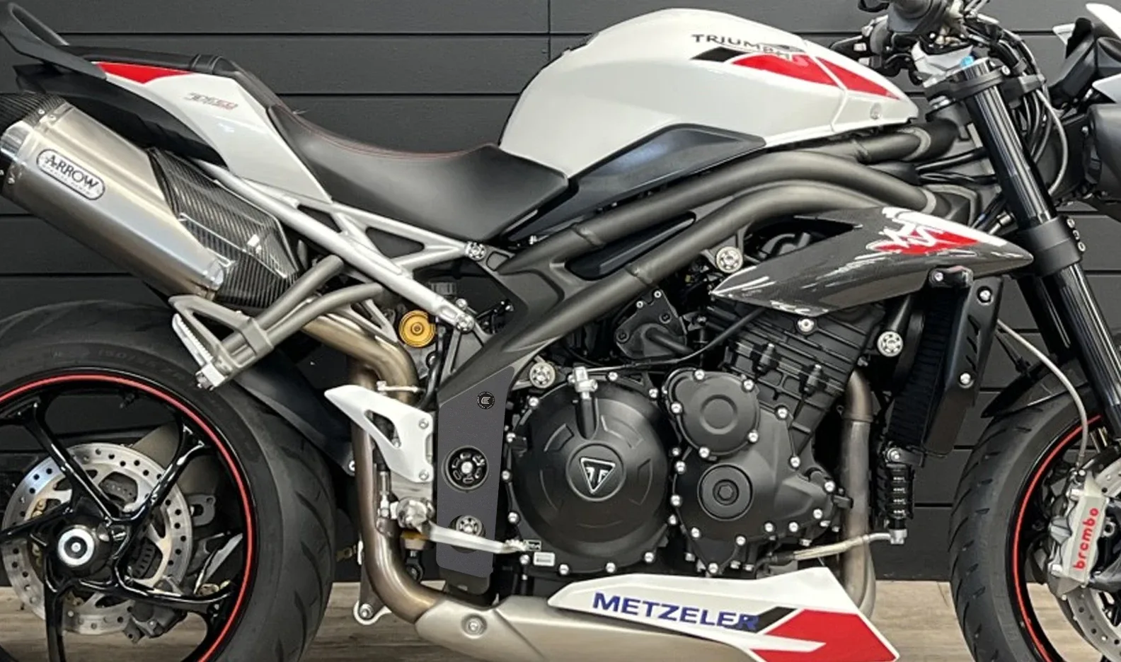Eazi-Grip Защитно фолио Scuff Guard за Triumph Speed Triple 1050 (2011–2020)