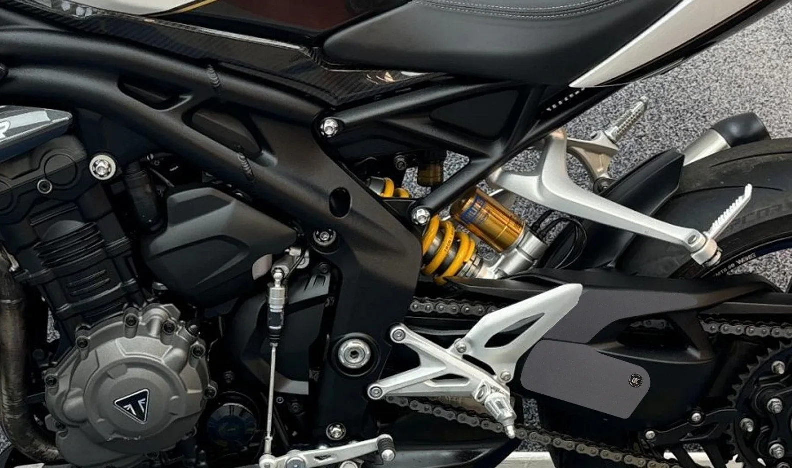 Eazi-Grip Защитно фолио Scuff Guard за Triumph Speed Triple 1200 RR (2022–2024, 2026+)