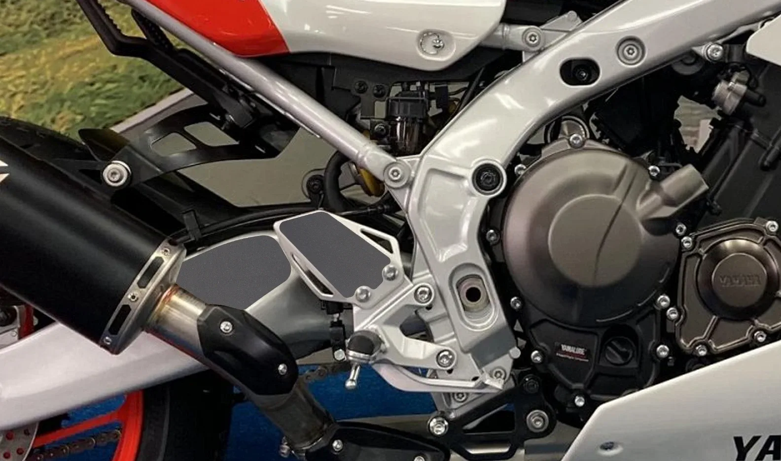 Eazi-Grip Защитно фолио Scuff Guard за Yamaha XSR 900 (2024+)