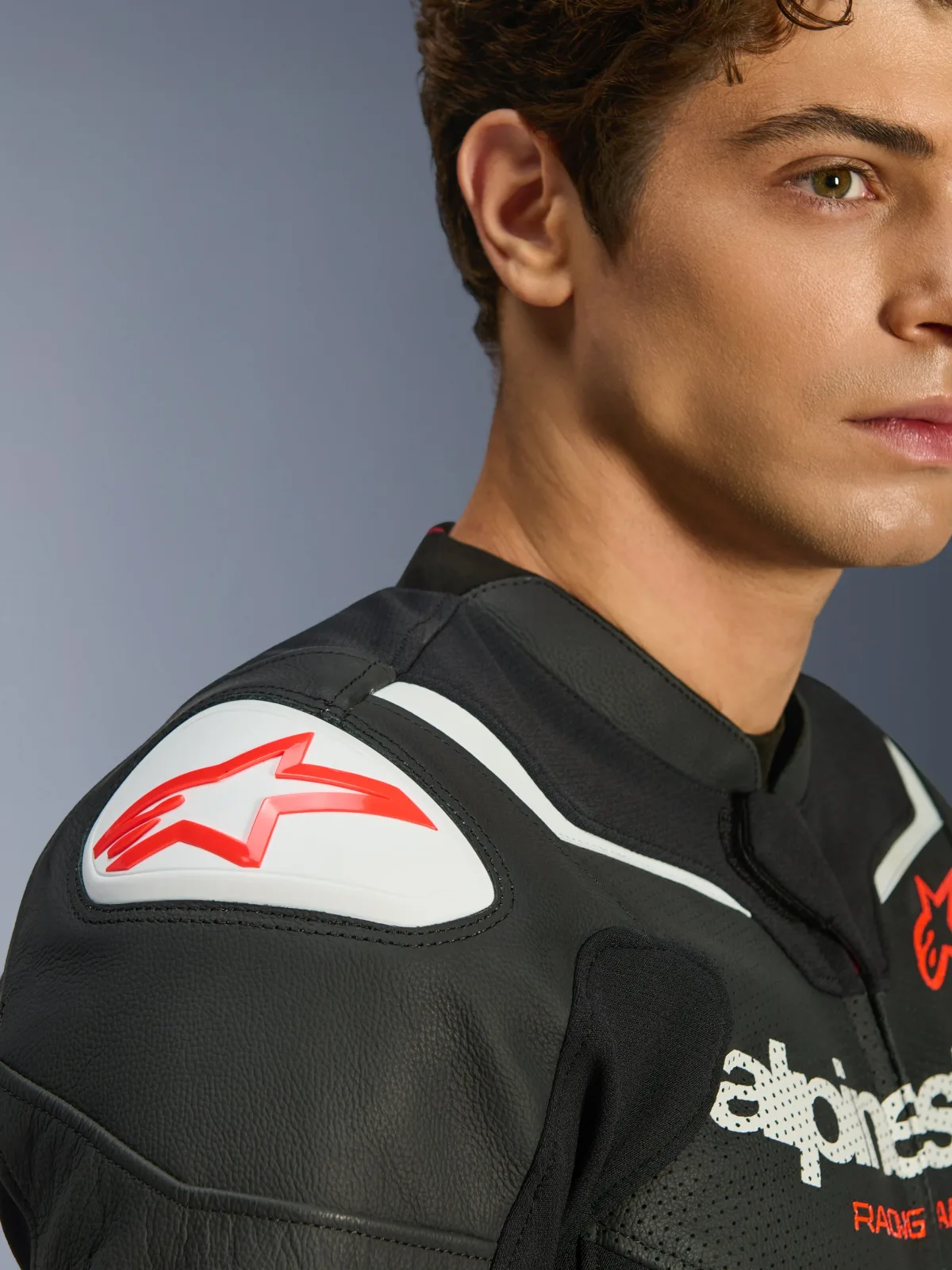 Кожено яке Alpinestars GP Force V2 Air Black White