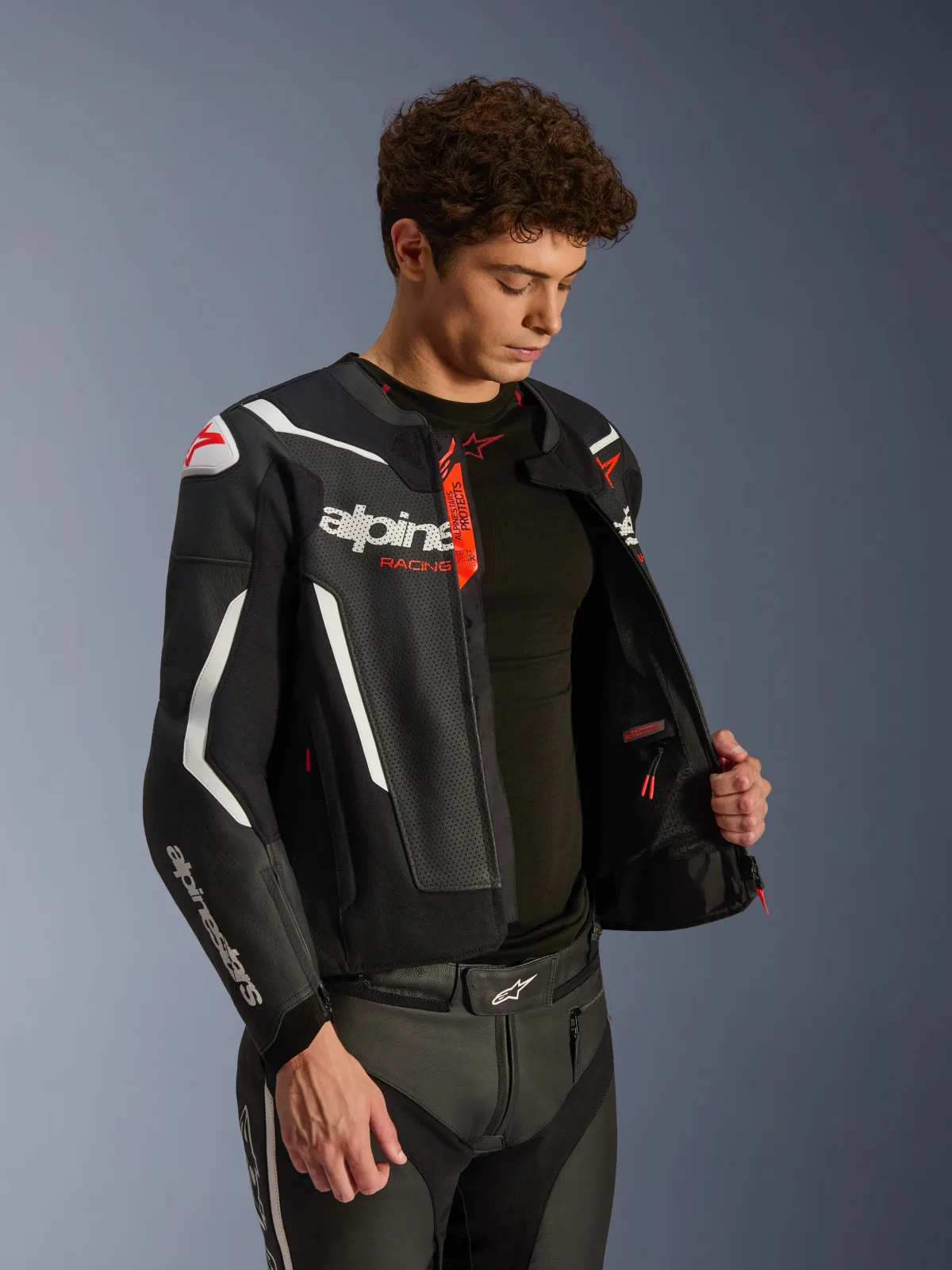 Кожено яке Alpinestars GP Force V2 Air Black White