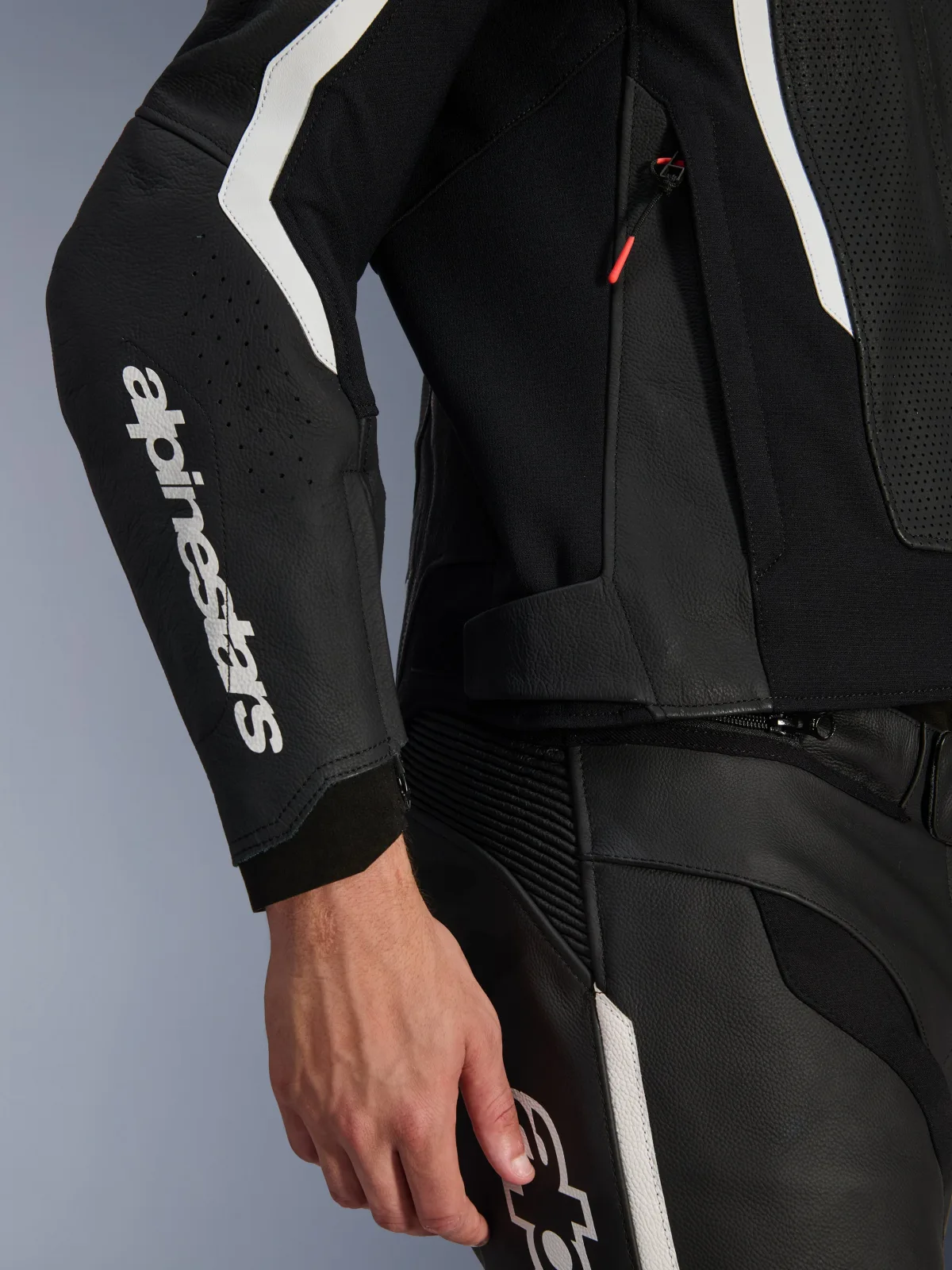 Кожено яке Alpinestars GP Force V2 Air Black White