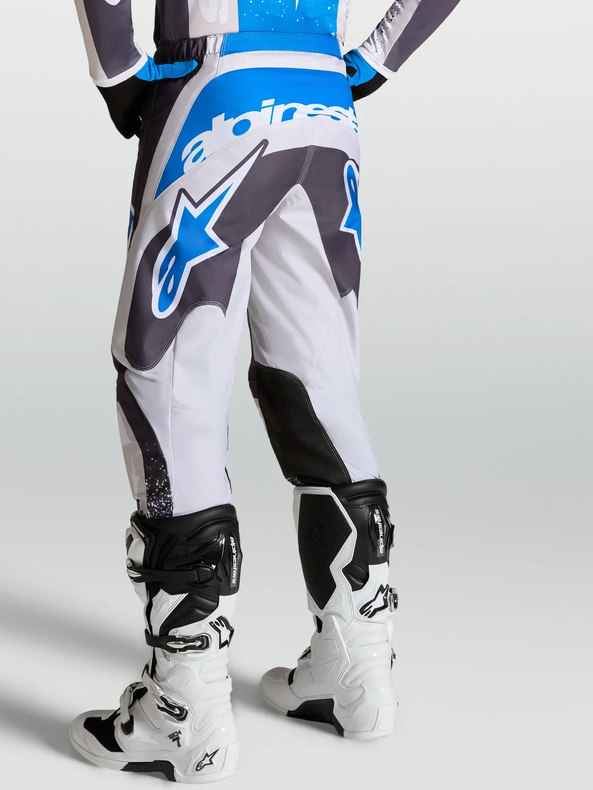 Мотокрос панталон Alpinestars Fluid Drag Graystone Light Lilac Ucla Blue