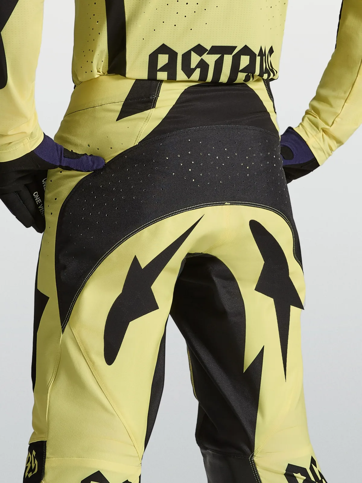 Мотокрос панталон Alpinestars Techstar Atrox Yellow Black