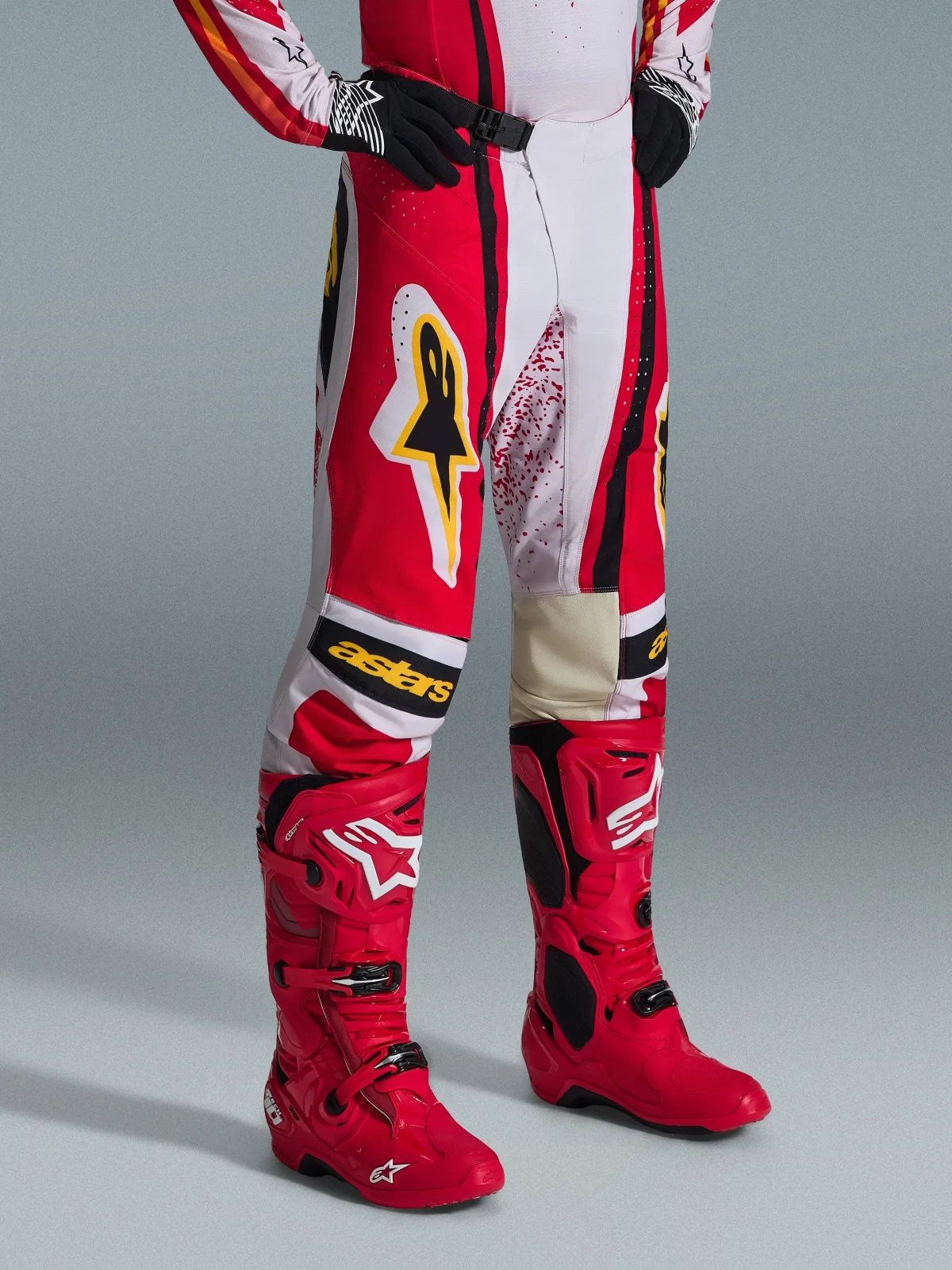 Мотокрос панталон Alpinestars Techstar Nomur Light Gray Red Black