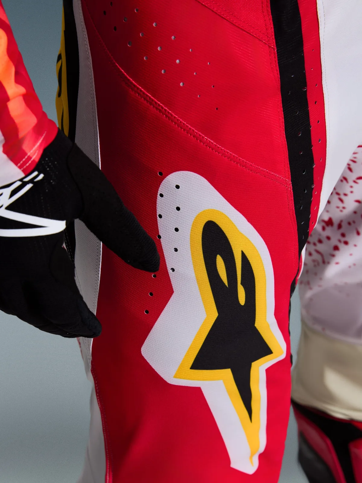 Мотокрос панталон Alpinestars Techstar Nomur Light Gray Red Black