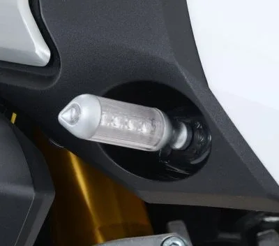 R&G Адаптери за предни мигачи за Suzuki V-Strom 1000 (2014–2020), V-Strom 1050 (2020), GSX-S 1000F (2015–2020)