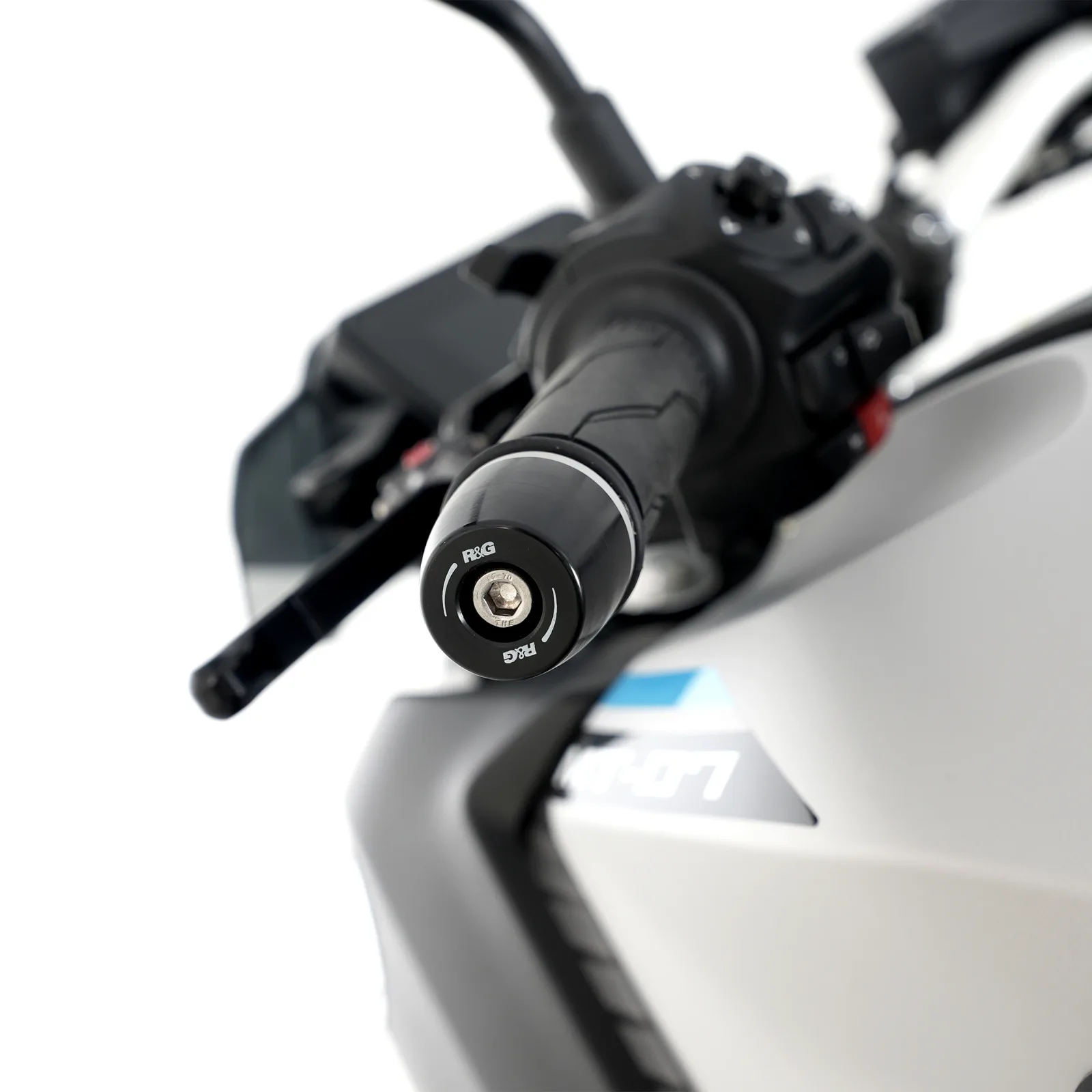 R&G Балансьори APEX за Yamaha YZF-R1 (2015+), YZF-R1M (2015+), Honda CMX 1100 Rebel (2021–2024) и др.