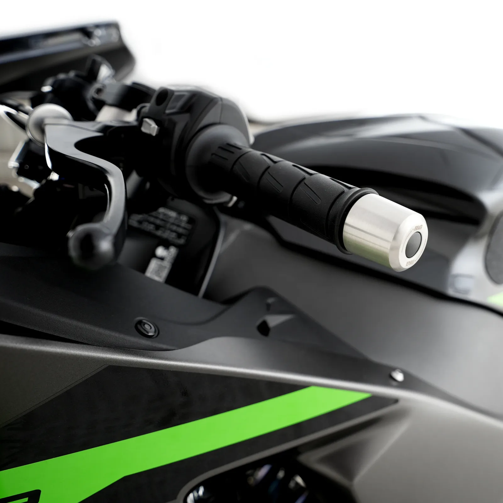 R&G Балансьори от неръждаема стомана за Kawasaki ZX-10R (2006+), ZX-10RR (2021+)
