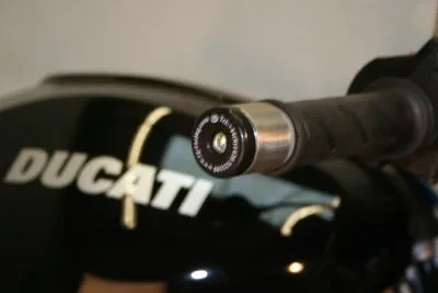 R&G Балансьори за Ducati Monster S4RS, Aprilia Shiver 750 (2008–2016), Moto Guzzi Griso 1100, 1200 Sport и др.