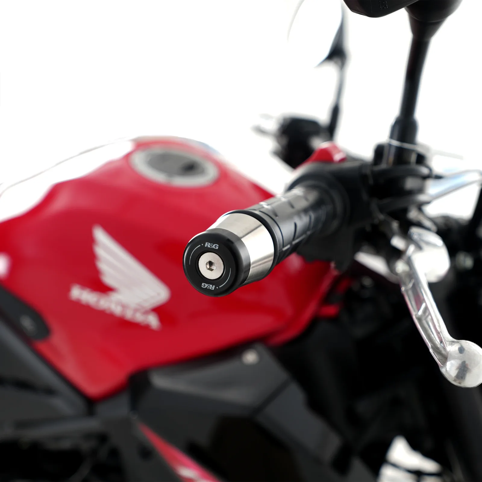 R&G Балансьори за Honda CB 300R (2018–2020, 2022–2024), CB 650R (2019+), CBR 650R (2019+), CBR 500R (2019+) и др.