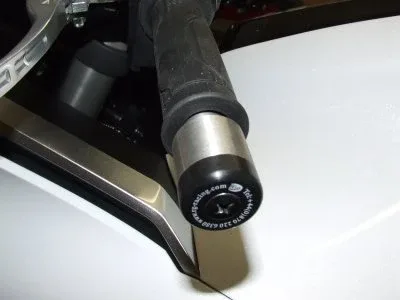 R&G Балансьори за Honda CBR 125R (2011–2017), VFR 1200F (2010–2016), CBF 125 (2009–2018), CB 1100 (2013–2018)