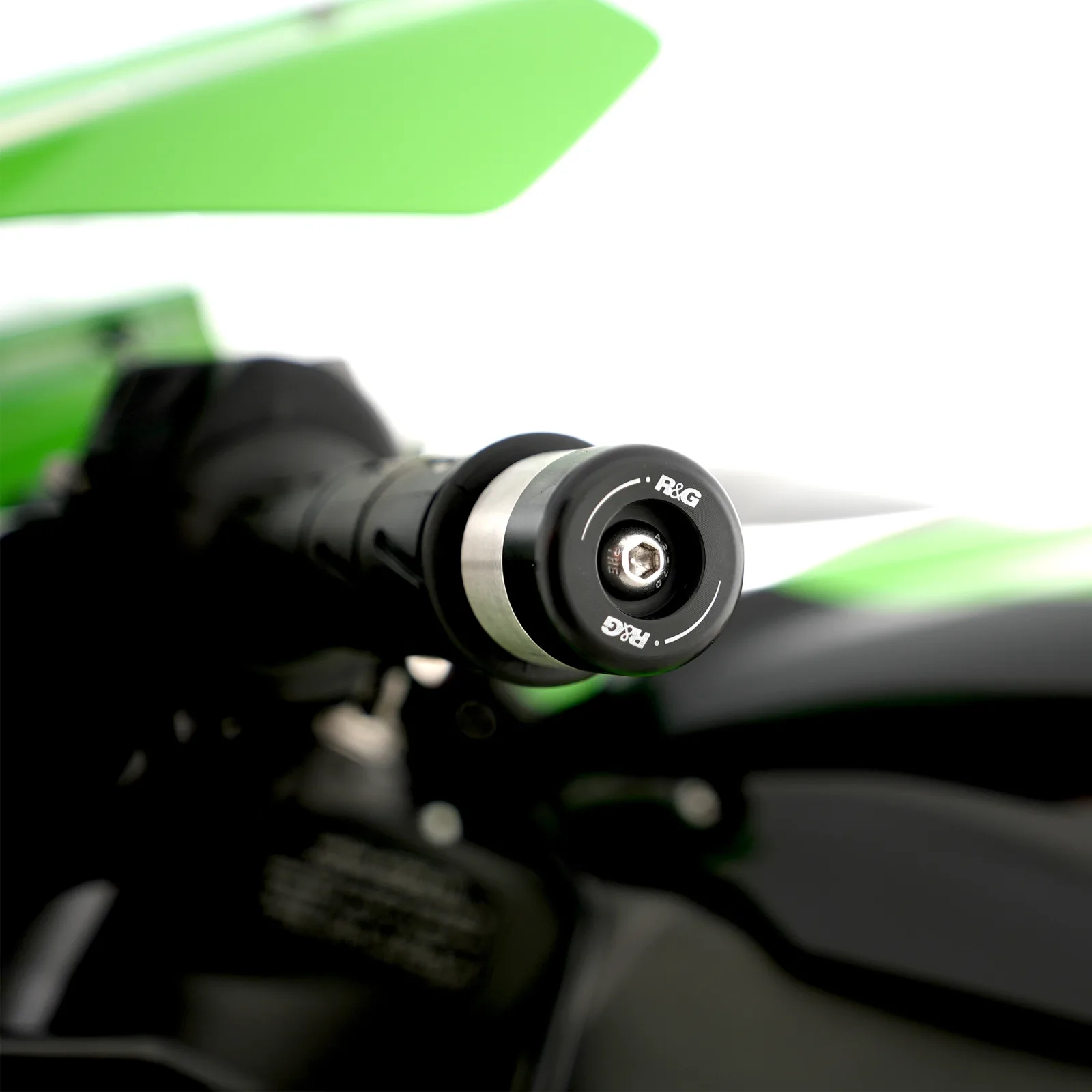 R&G Балансьори за Kawasaki ZX-10R (2006+), ZX-10RR (2021+)