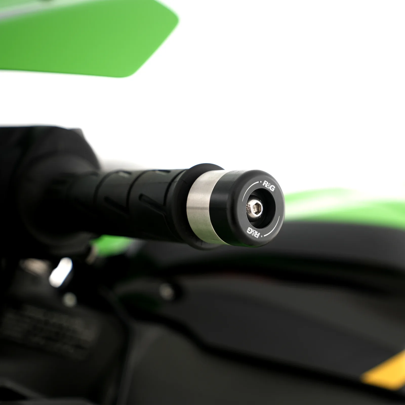 R&G Балансьори за Kawasaki ZX-10R (2006+), ZX-10RR (2021+)