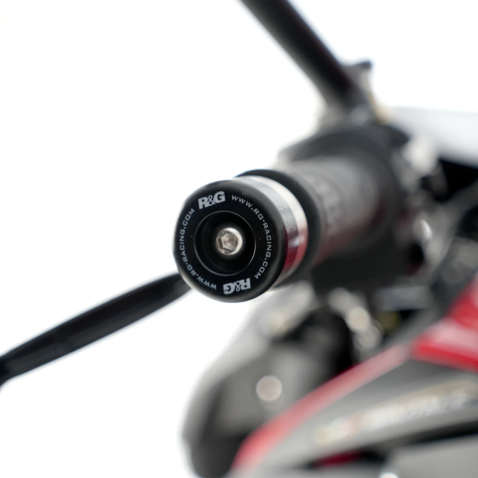 R&G Балансьори за MV Agusta Brutale 675 (2012–2016), Brutale 800 (2013–2020), Brutale 800 RR (2018–2022) и др.