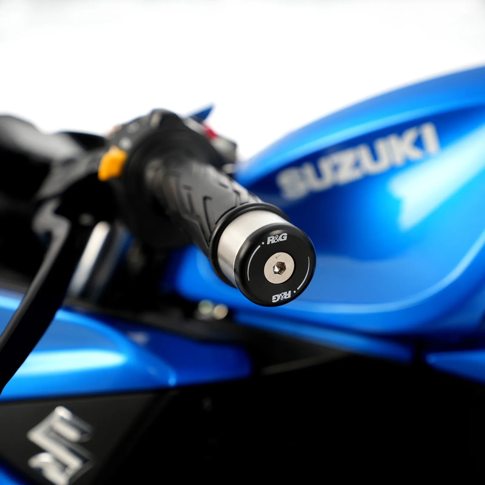 R&G Балансьори за Suzuki GSX-S 750 (2017), Yamaha X-Max 300 (2017+), Suzuki GSX-R 125 (2017+)