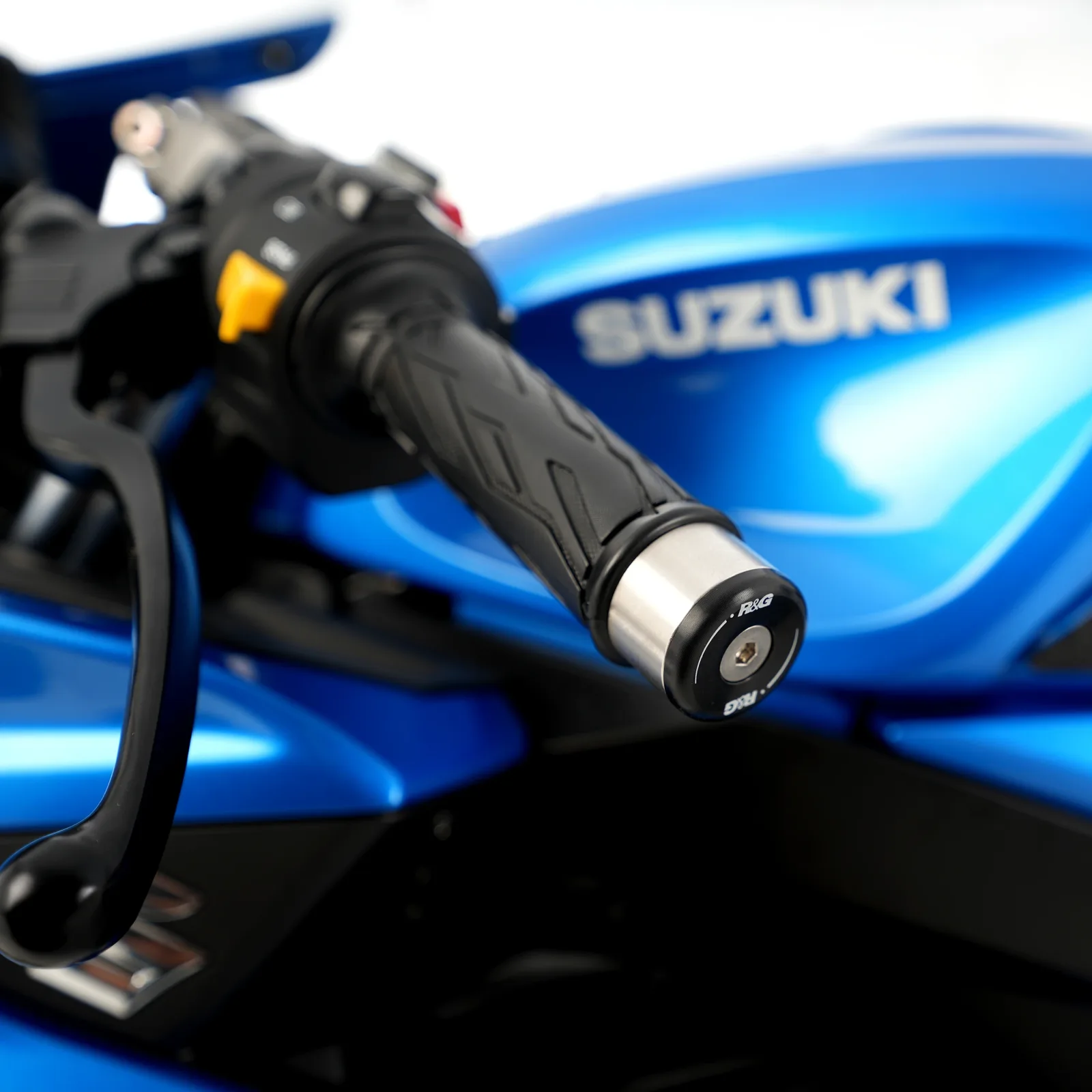R&G Балансьори за Suzuki GSX-S 750 (2017), Yamaha X-Max 300 (2017+), Suzuki GSX-R 125 (2017+)