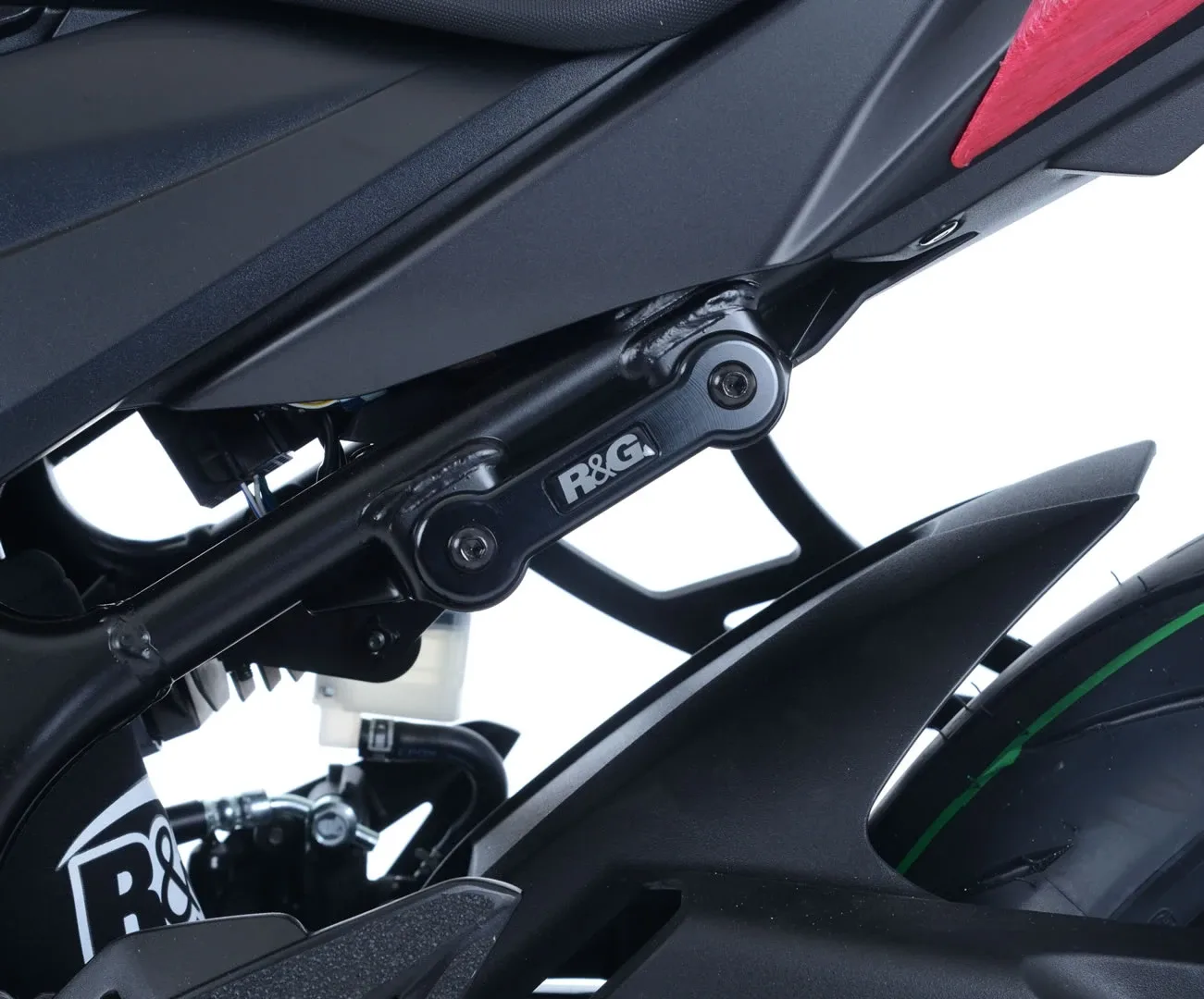 R&G Държач за ауспух (комплект) за Suzuki GSX-S 750 (2017–2021)