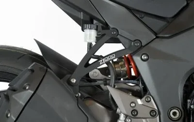 R&G Държач за ауспух за Kawasaki Z1000 (2010–2018), Z1000SX (2011–2013), Z1000R (2017–2020)