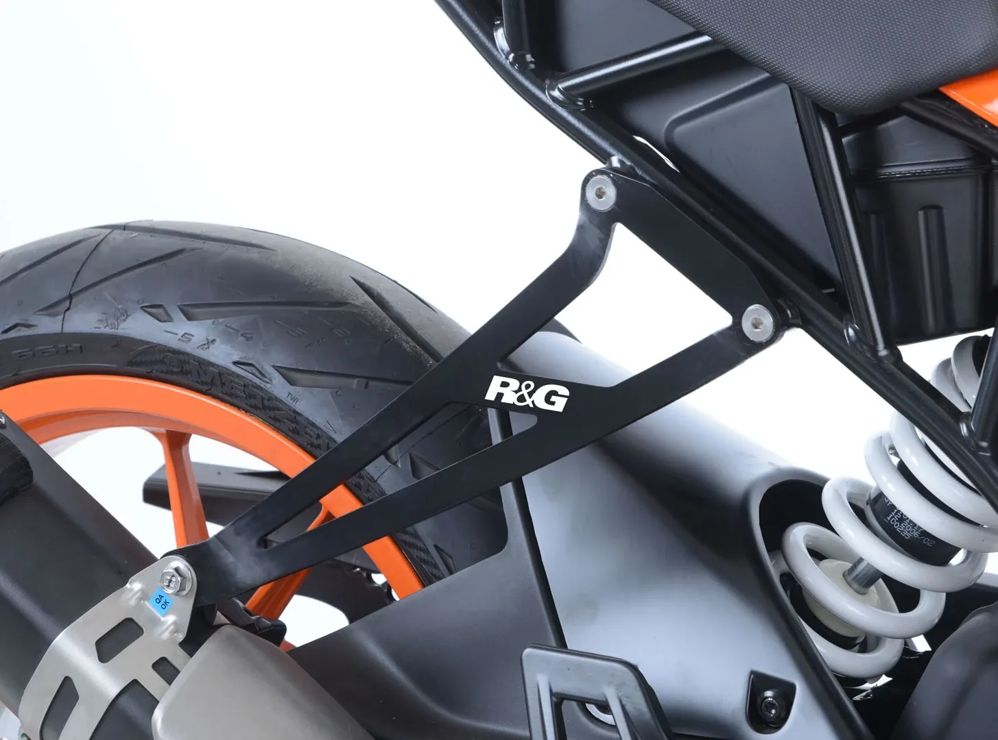 R&G Държач за ауспух за KTM RC 125 (2016), RC 390 (2017–2021)