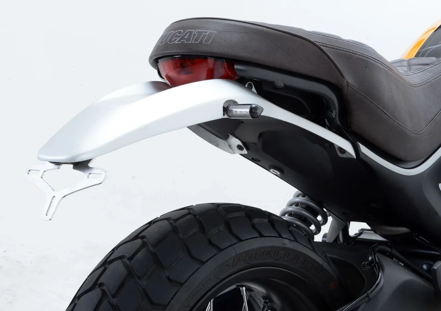 R&G Държач за номер от неръждаема стомана за Ducati Scrambler Classic (2015–2020)