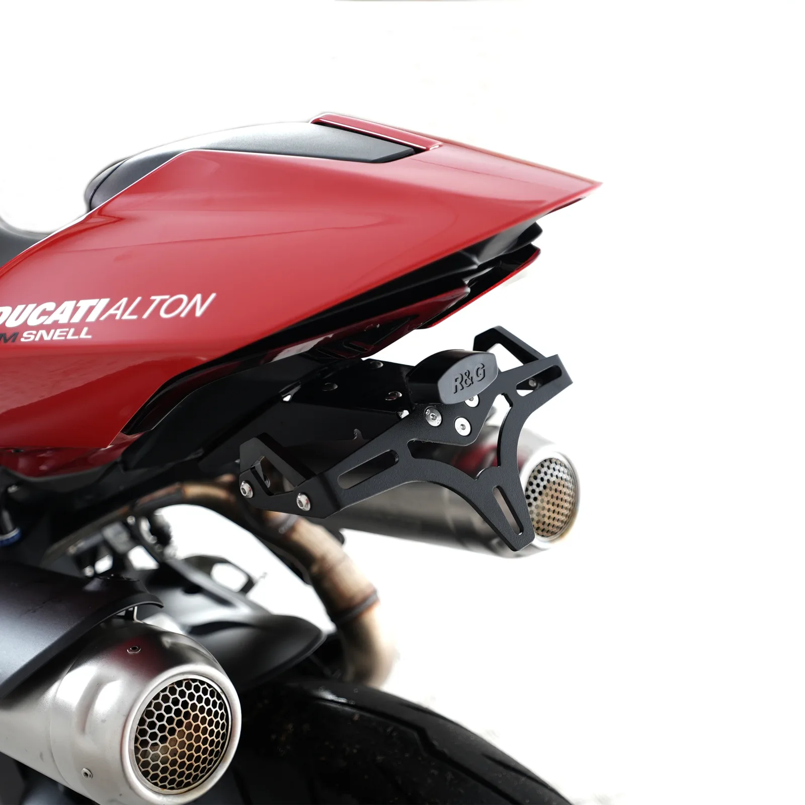 R&G Държач за номер за Ducati Panigale V4 (2025+), Streetfighter V4 (2025+), Streetfighter V4 S (2025+) и др. (LP0388BK)