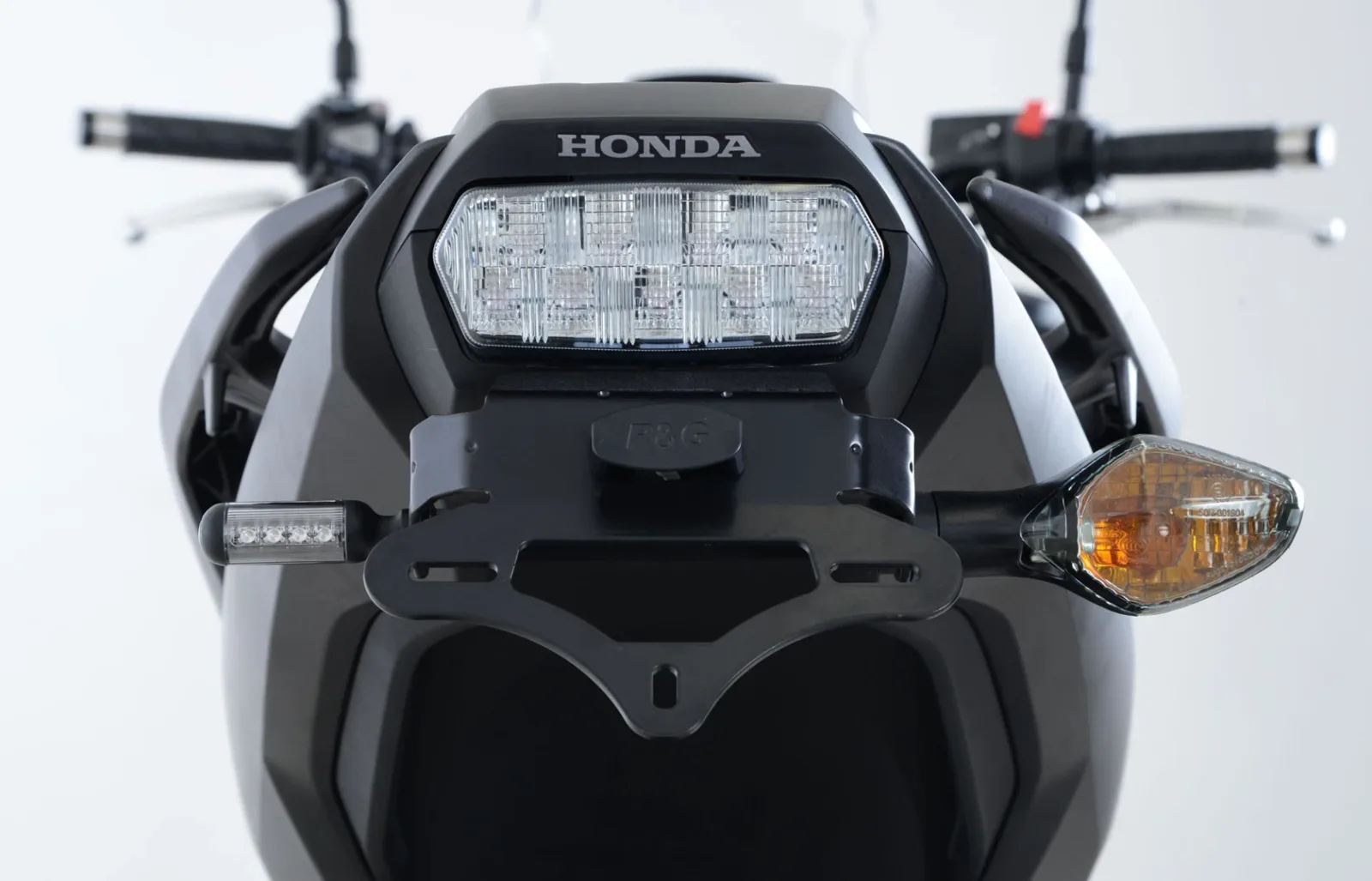 R&G Държач за номер за Honda NC 750 Integra, NC 750S (2016–2024), NC 750X (2016–2020)