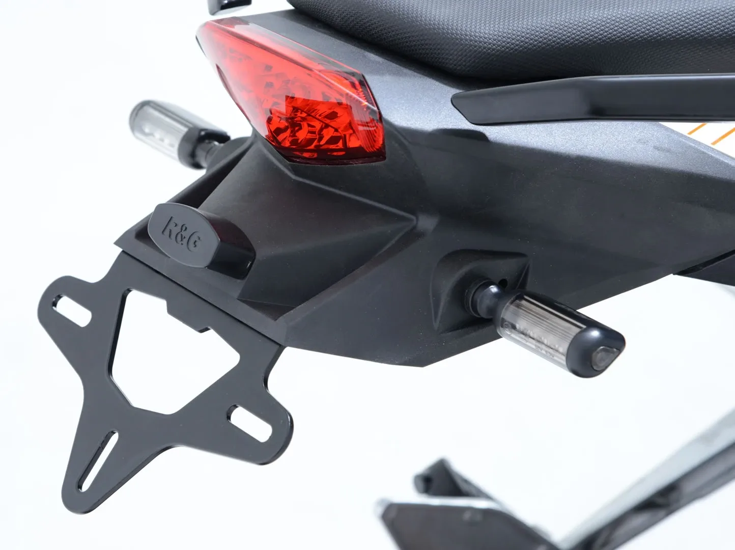 R&G Държач за номер за KTM 125 Duke (2011–2016), 200 Duke (2012–2016), 390 Duke (2013–2014)