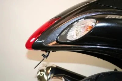 R&G Държач за номер за Suzuki GSX 1300R Hayabusa (2008–2020)