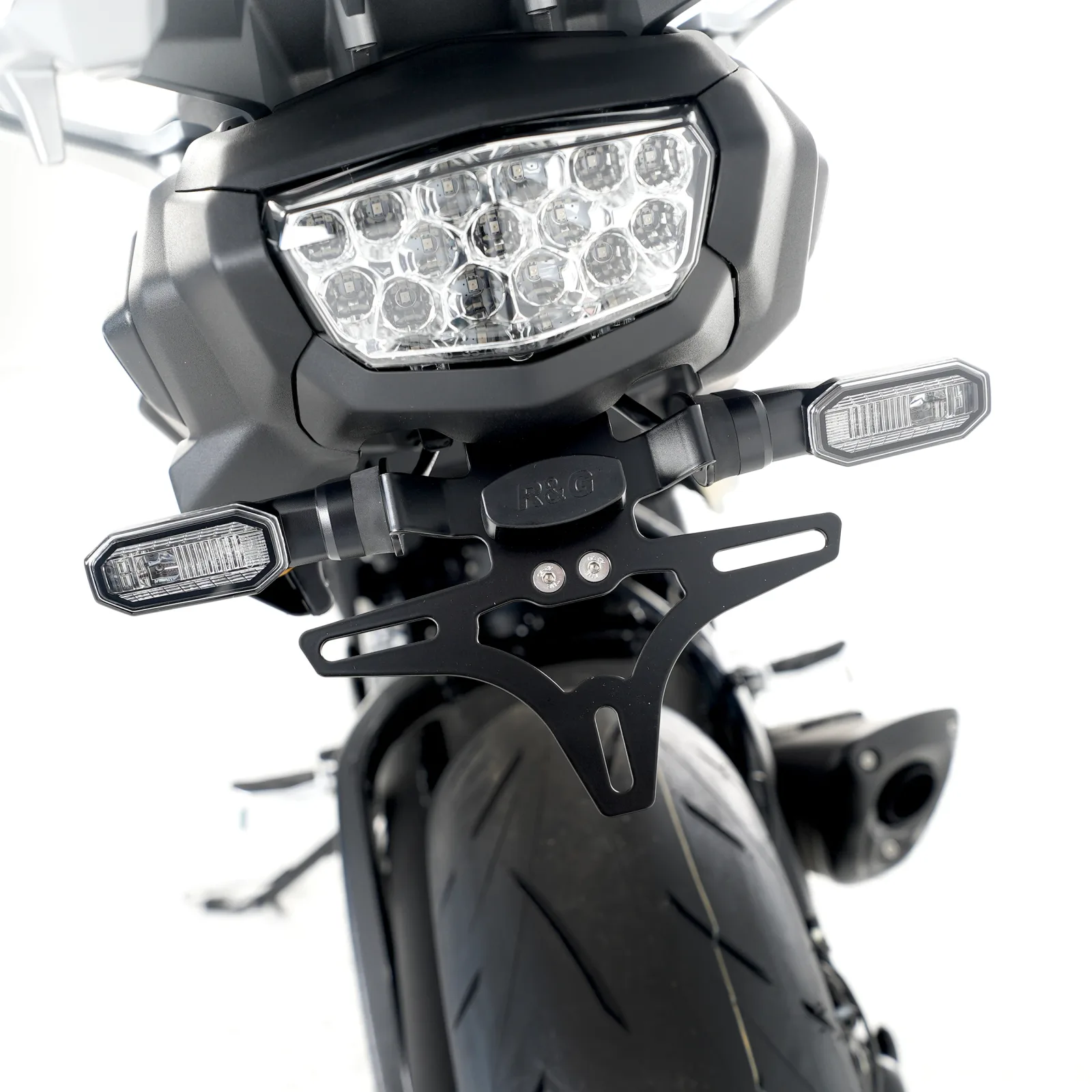 R&G Държач за номер за Suzuki GSX-S 1000GT (2022+), GSX-S 1000GX (2024+)