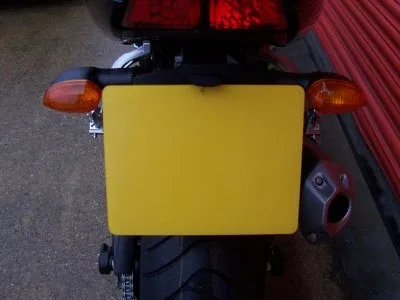 R&G Държач за номер за Yamaha FZ1 Fazer (2006–2012)
