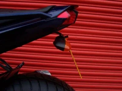 R&G Държач за номер за Yamaha FZ1 Fazer (2006–2012)