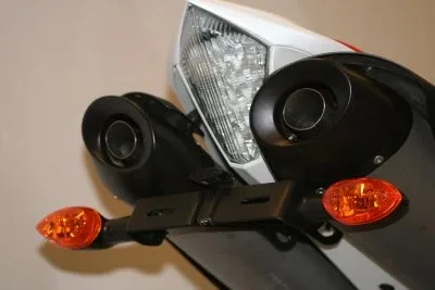 R&G Държач за номер за Yamaha YZF-R1 (2007–2014)