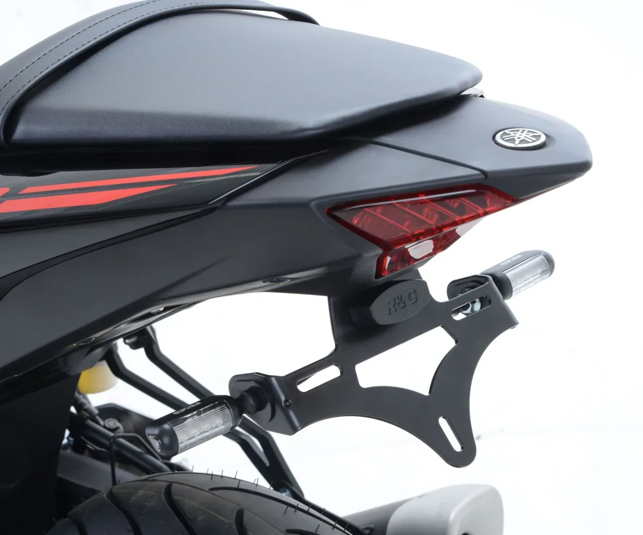 R&G Държач за номер за Yamaha YZF-R3 (2015+), MT-03 (2016+)