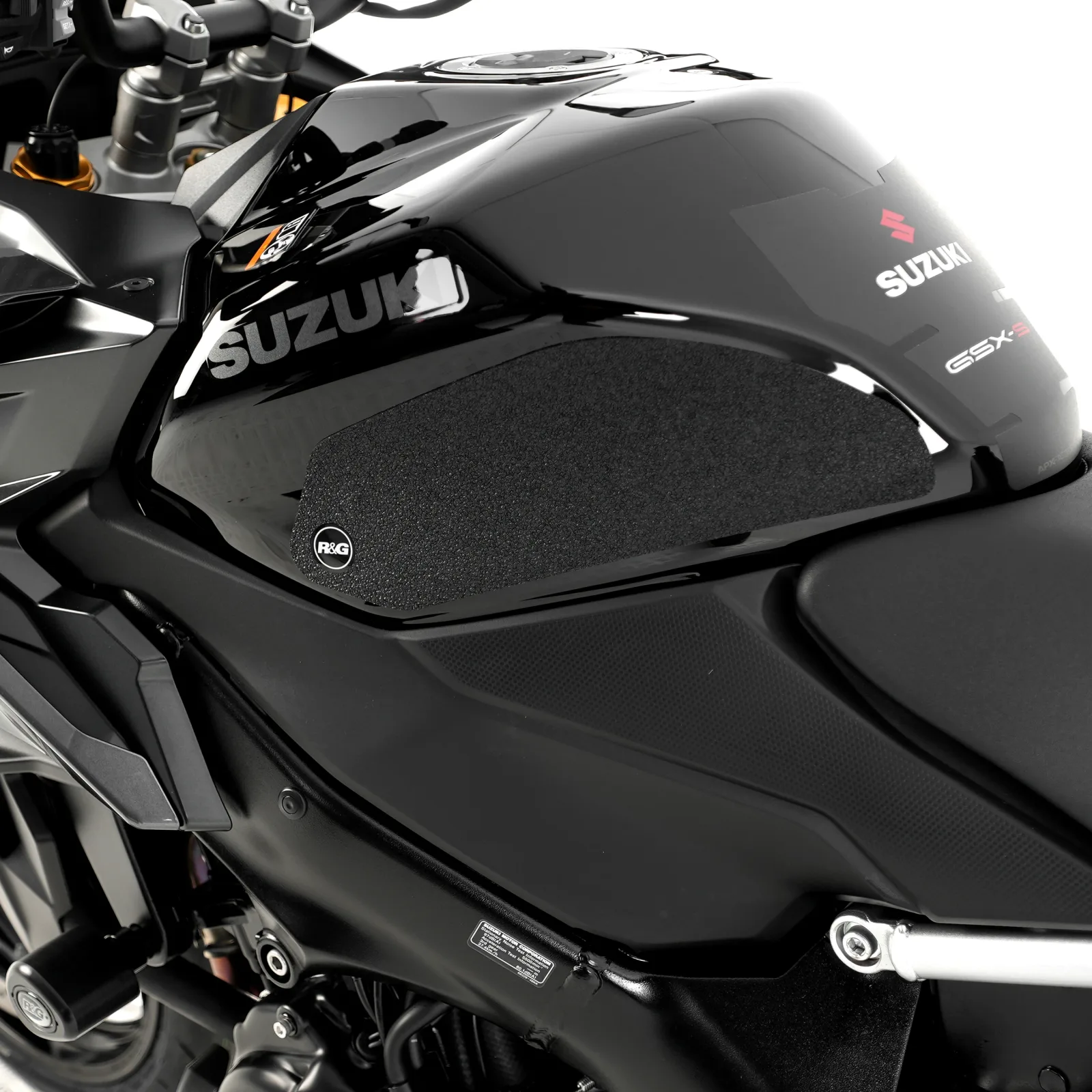R&G Грипове за резервоар (2 части) за Suzuki GSX-S 1000 (2015–2020), GSX-S 1000F (2015–2020), GSX-S 950 (2021+) и др.