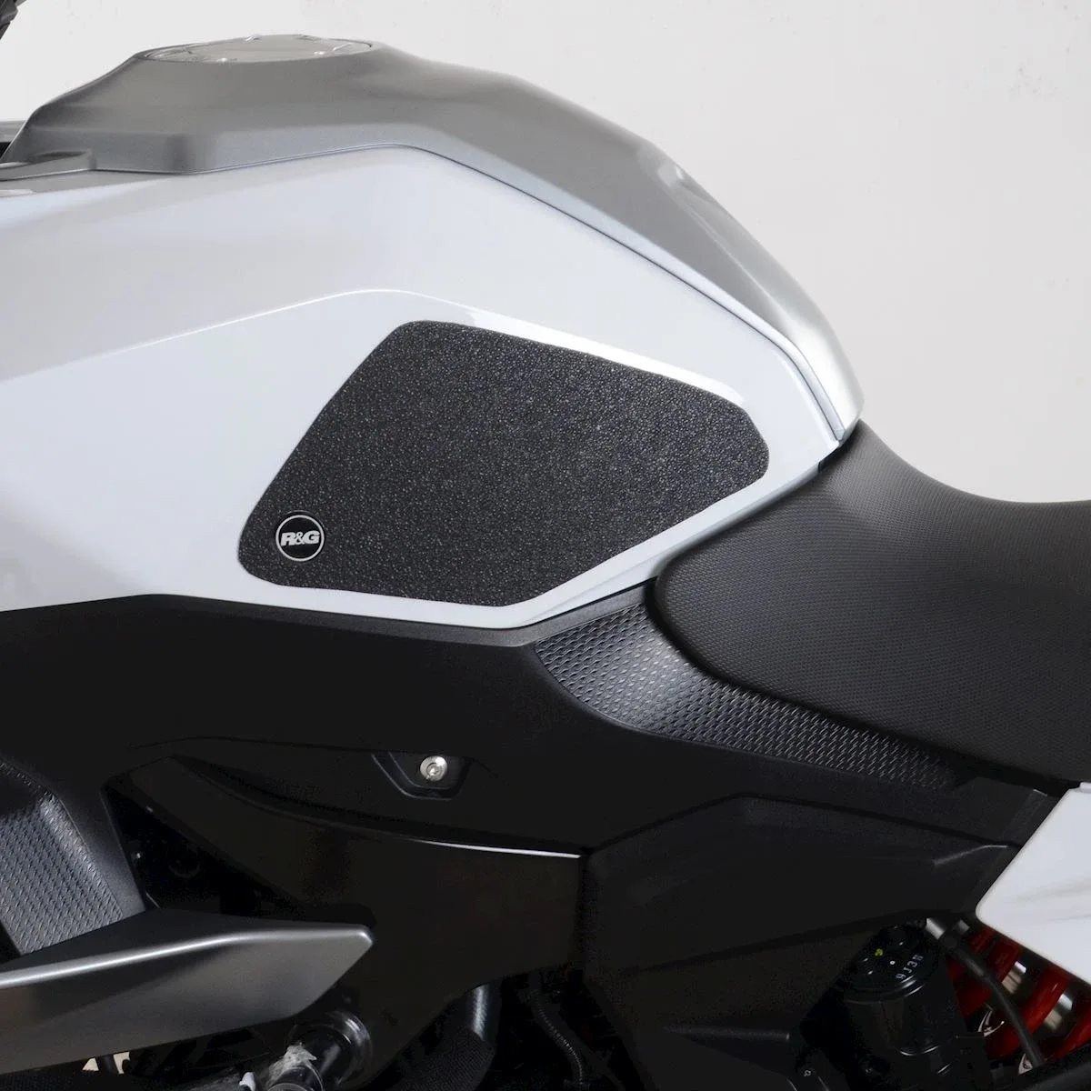 R&G Грипове за резервоар за BMW F 900 XR (2020–2024), F 900 GS (2024+)
