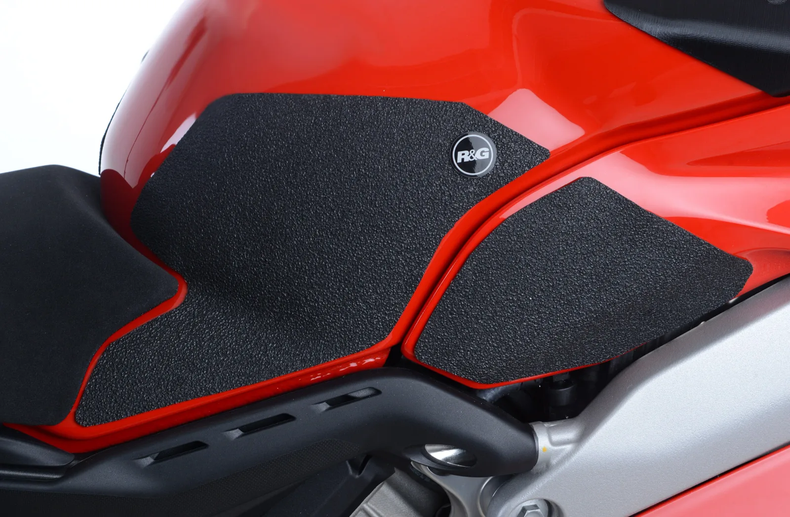R&G Грипове за резервоар за Ducati Panigale V4 (2017–2019), Panigale V4 S (2018–2021), Panigale V4 R (2020) и др.
