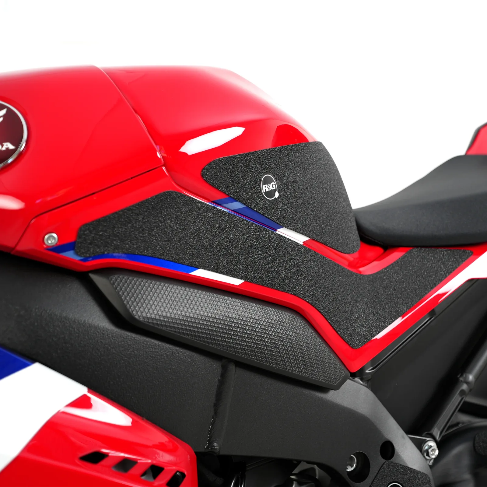 R&G Грипове за резервоар за Honda CBR 1000RR-R (2020+), CBR 1000RR-R SP (2020+)