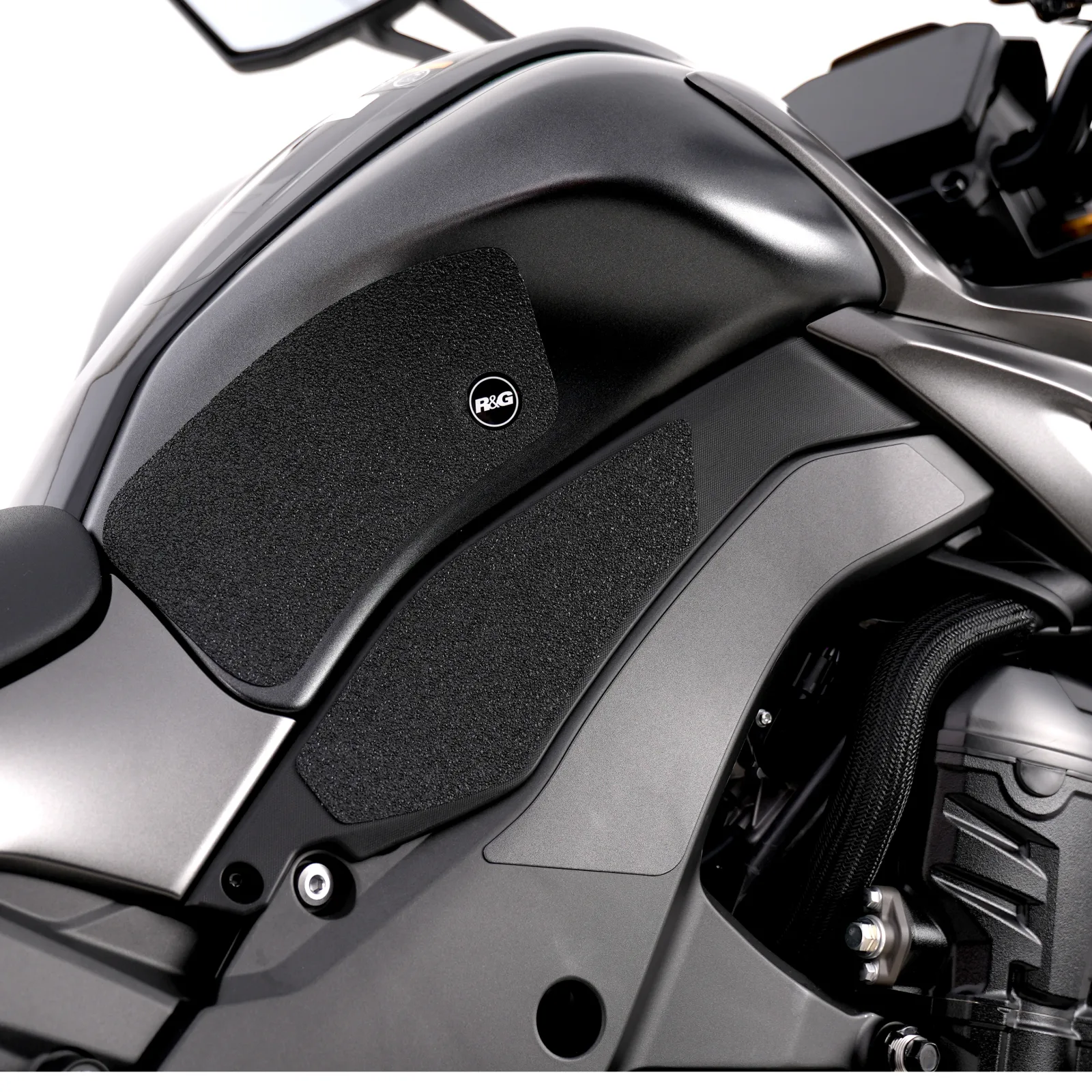 R&G Грипове за резервоар за Kawasaki Z1000 (2014–2018), Z1000R (2017–2020), Z1100 (2026+)