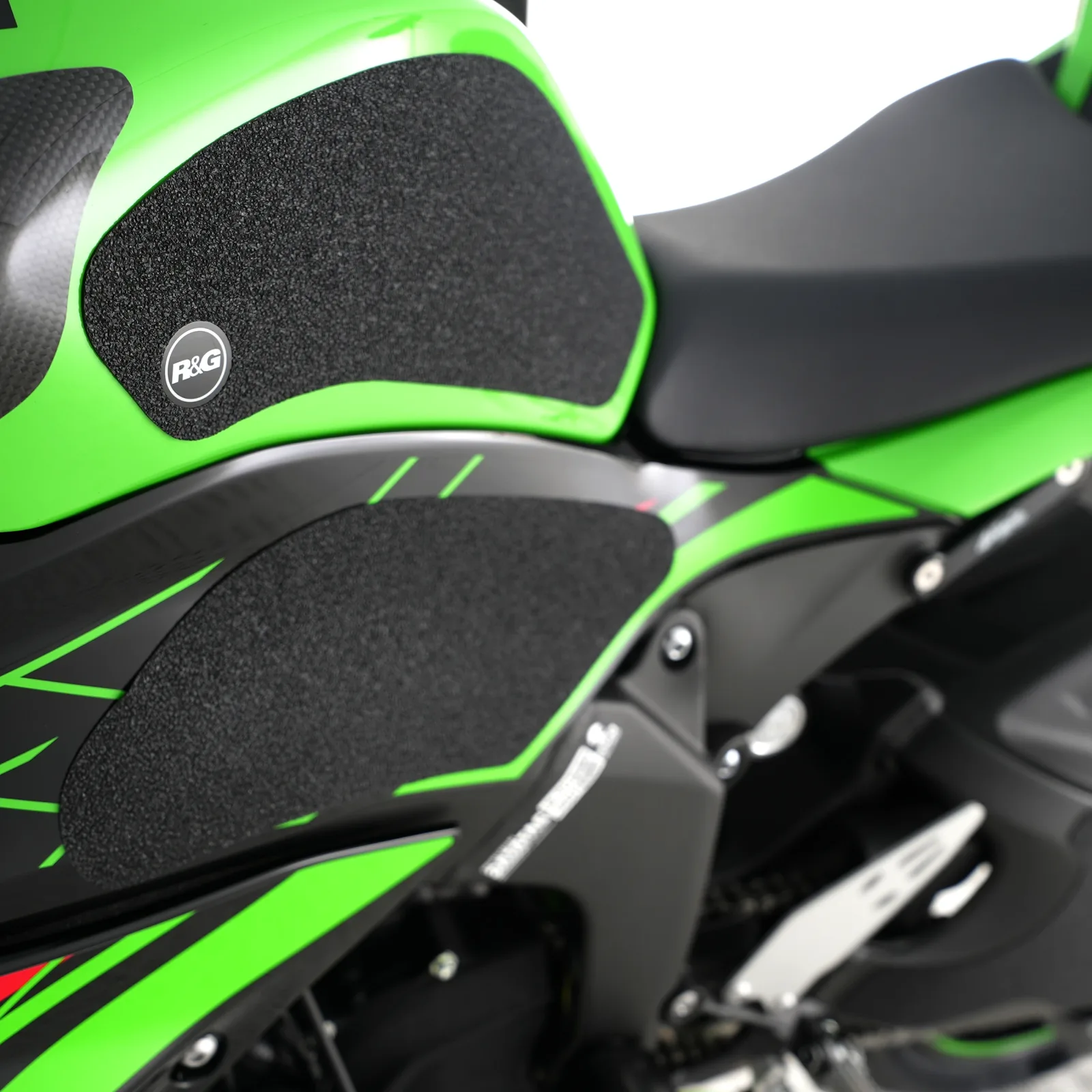R&G Грипове за резервоар за Kawasaki ZX-6R (2012+)